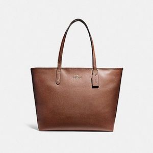 Authentic Coach F11926 Tote Shopper Good Condition